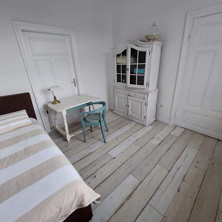 Privatunterkunft Im Erdgeschoss Nordenham Exterior foto